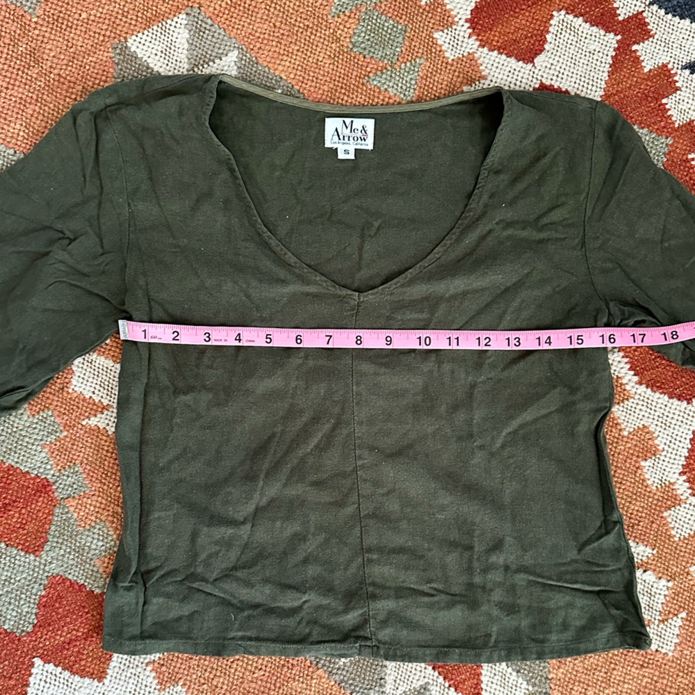 Me & Arrow V Neck Blouse In Moss - image 4